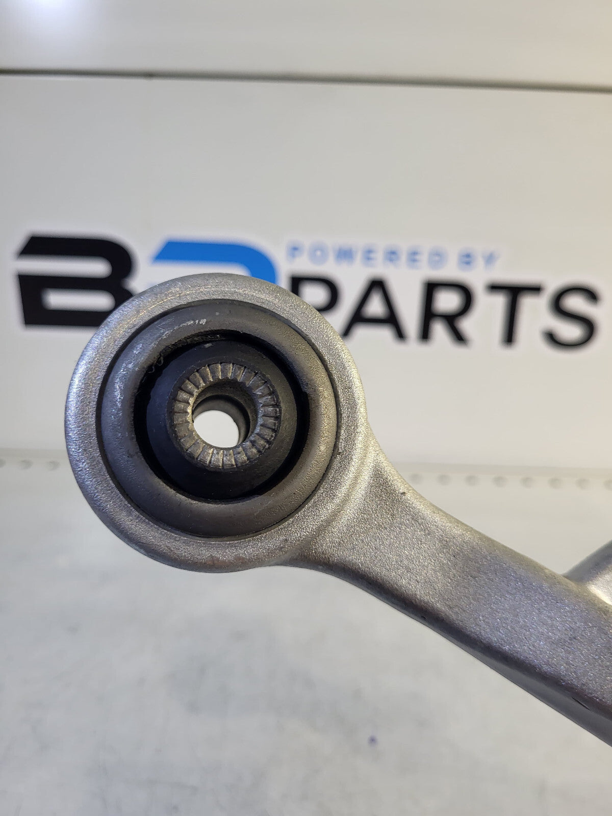 BMW E65 wishbone, right 31122347986