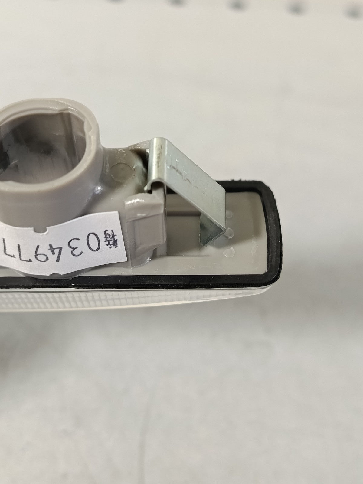 BMW E65 turn indicator lamp, left right white 63137164757 63137164758 DEPO
