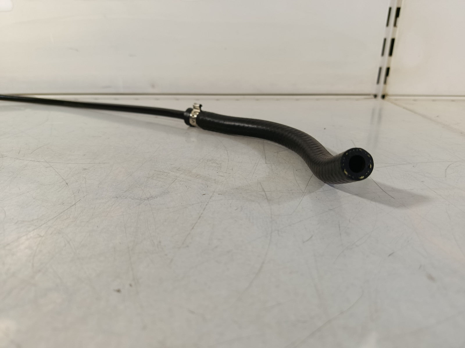 BMW e92 325i Venting line radiator top 17127618510 ESEN SKV 96SKV062