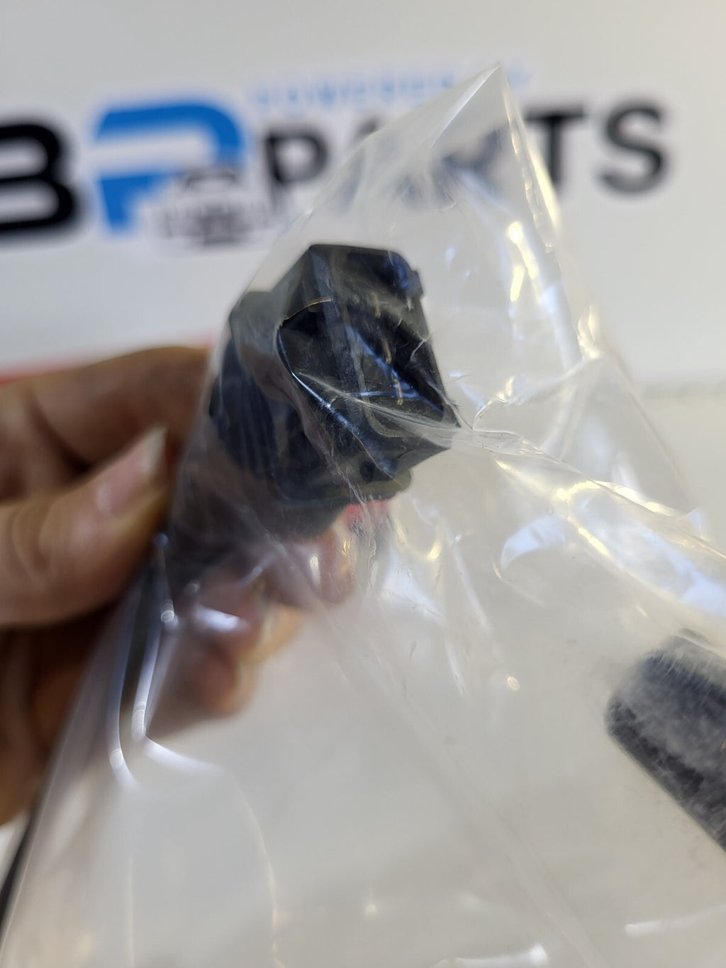 BMW Camshaft Position Sensor 12141703221