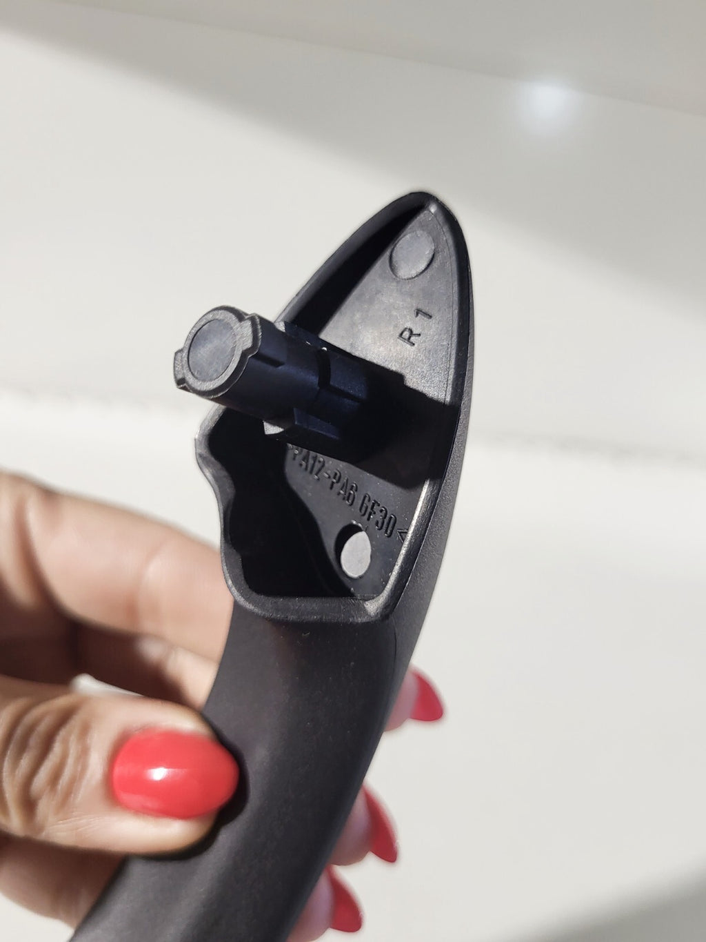 BMW X5 E53 door handle bracket right 51218243618