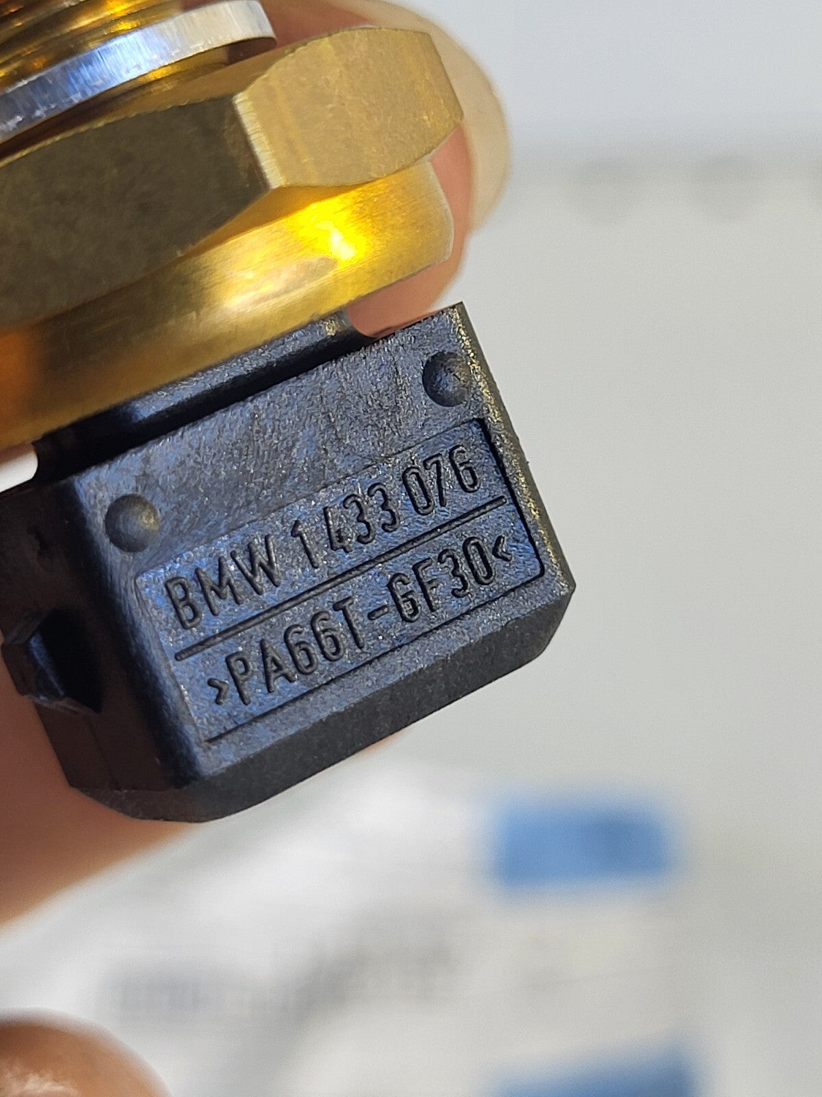 BMW Temperature sensor coolant / oil 13621433076