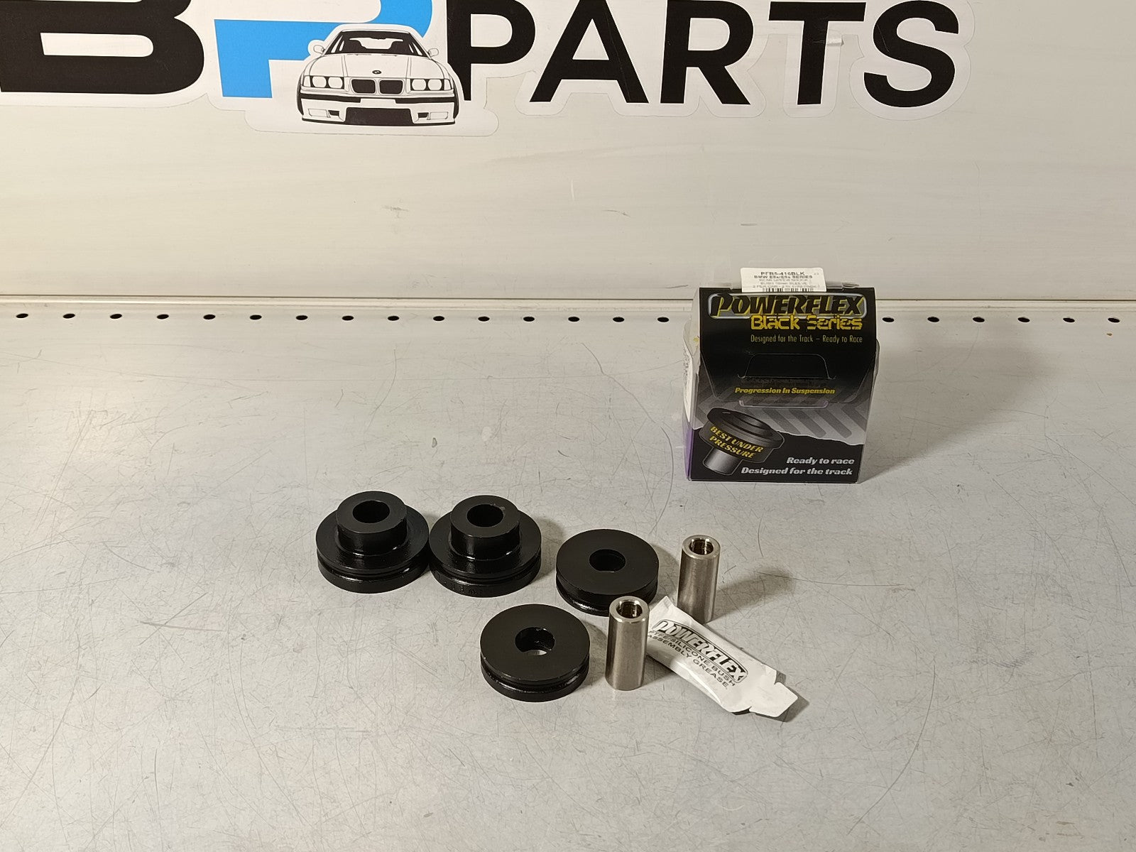 BMW E87 Powerflex PFR5-416BLK Racing Rear Mounting Bush 33526764415 33526764416