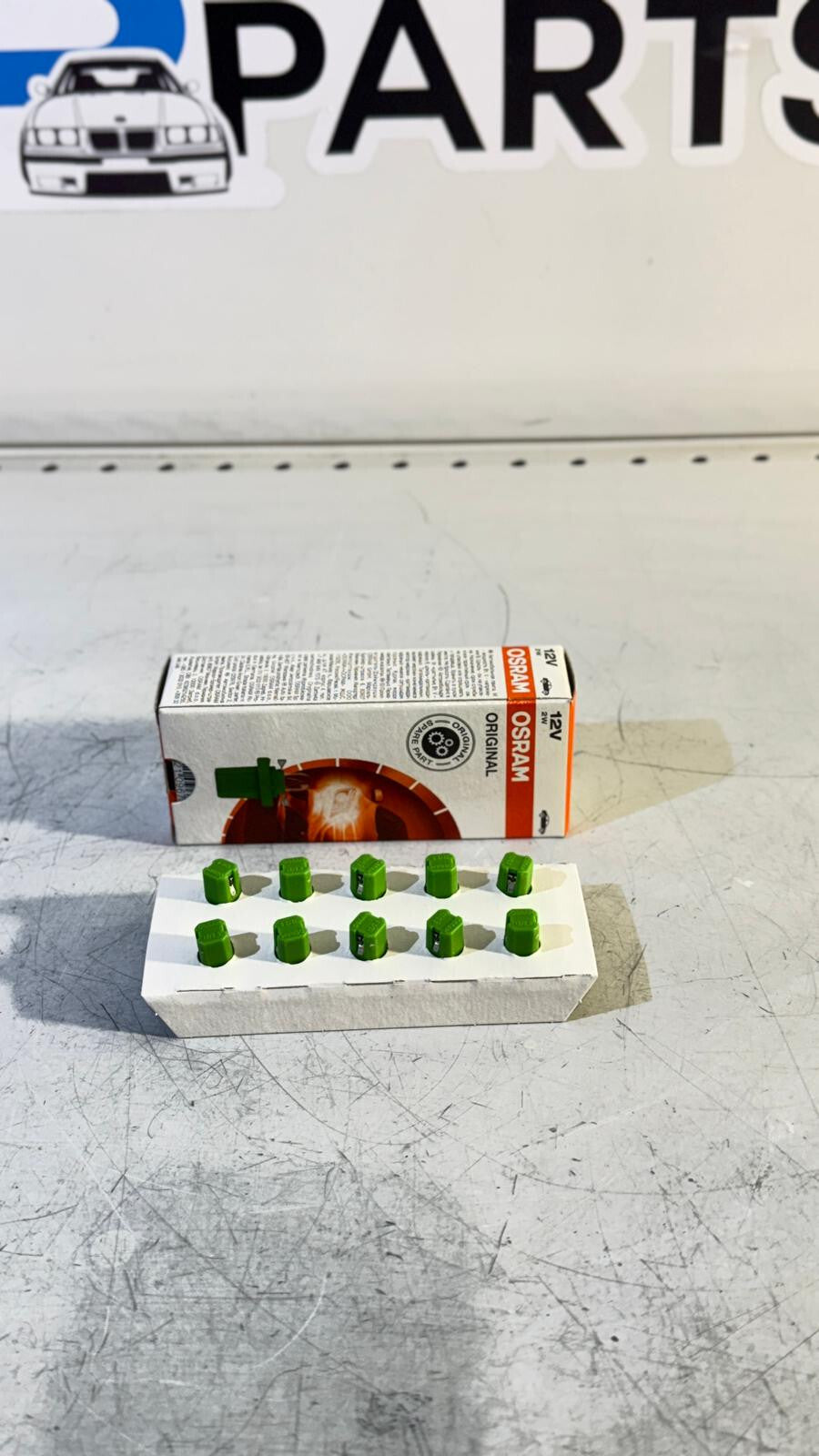 OSRAM 12V 2W DASHBOARD LIGHT BULB 2722MF 1psc