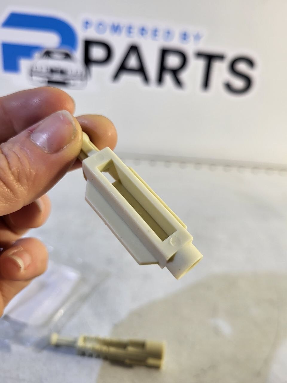 BMW E39 Pre-Facelift Headlight Adjusting element ROMIX 63120027924