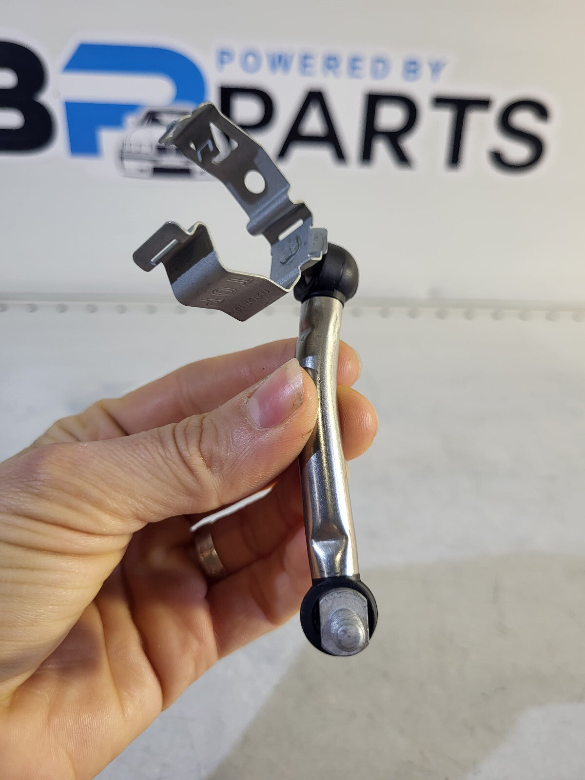 BMW Regulating rod 37146763733 E90 E87