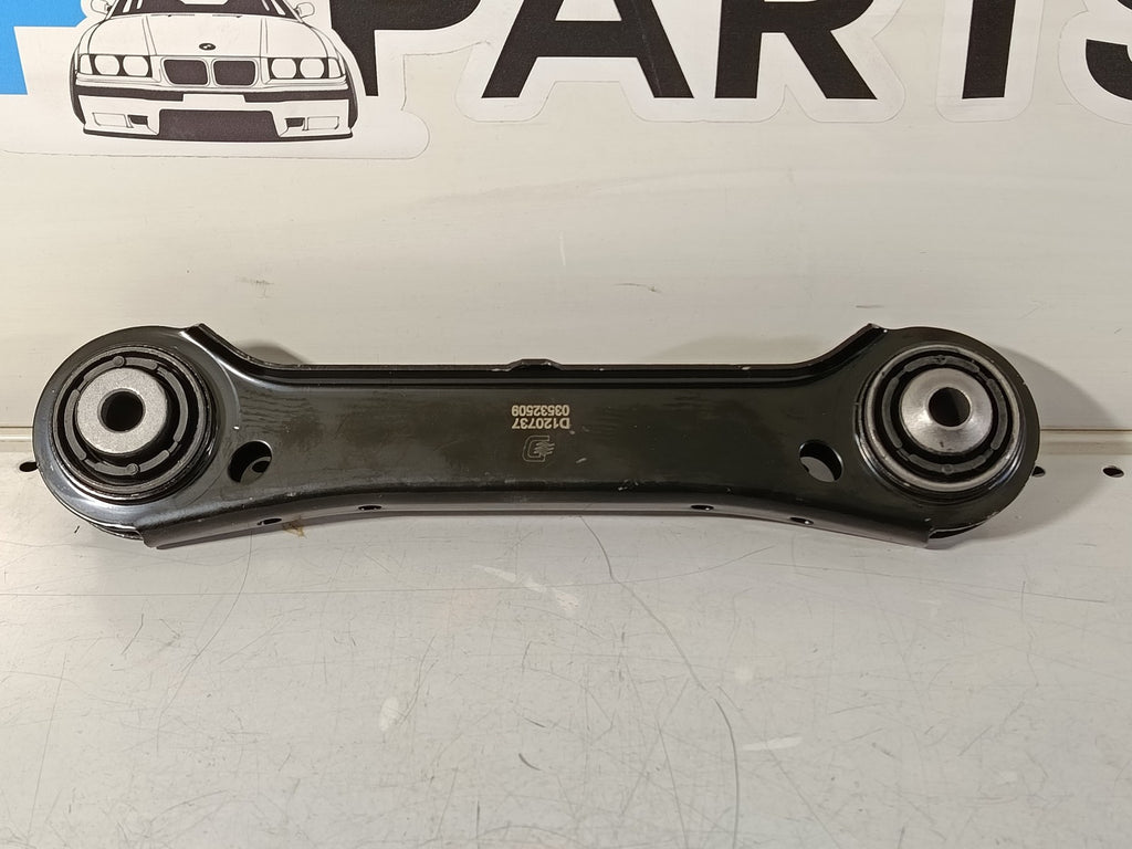 BMW e92 325i rear control arm, left right 33322406289 33322406288 DENCKERMANN