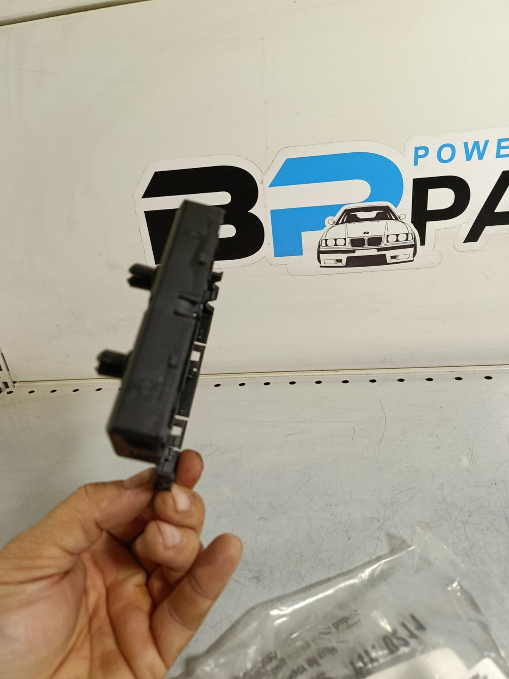 BMW E81 Plug In Connection Bracket 61138372280