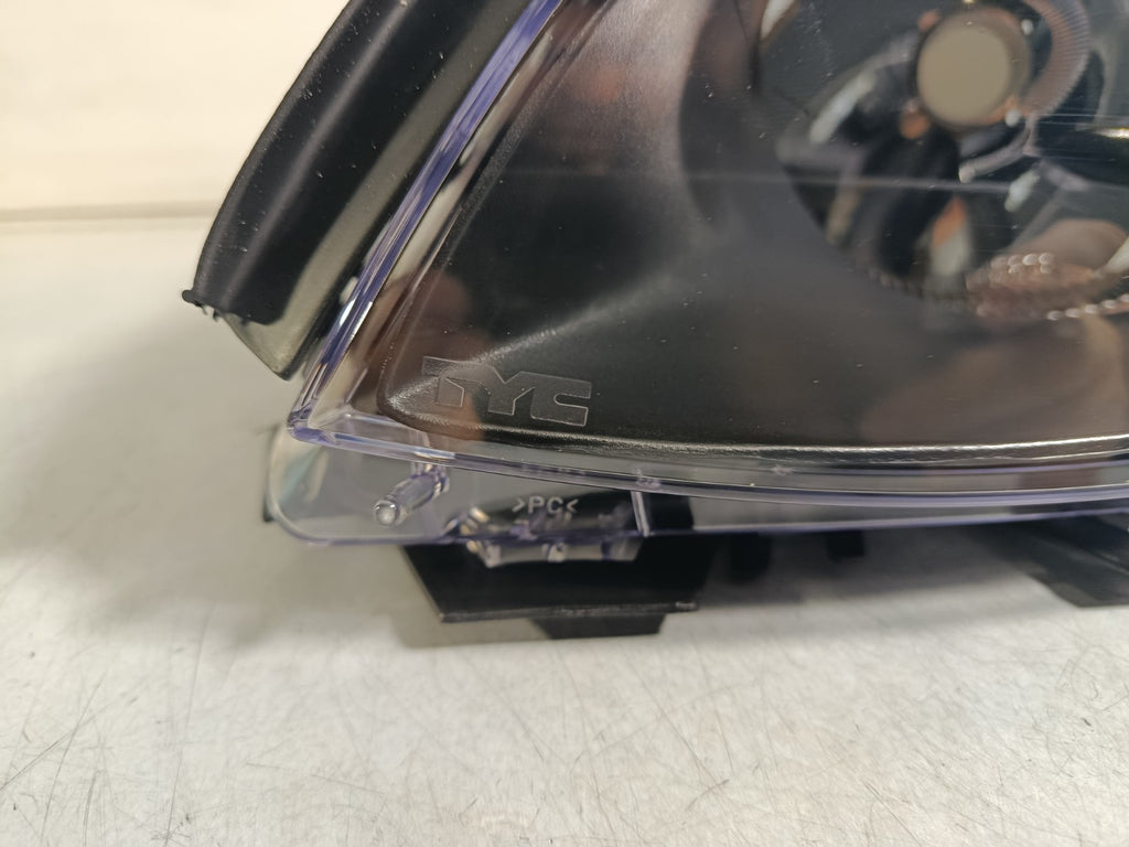 BMW E46 Facelift Headlights R+L (TYC) 63127165770 63127165782 63127165769