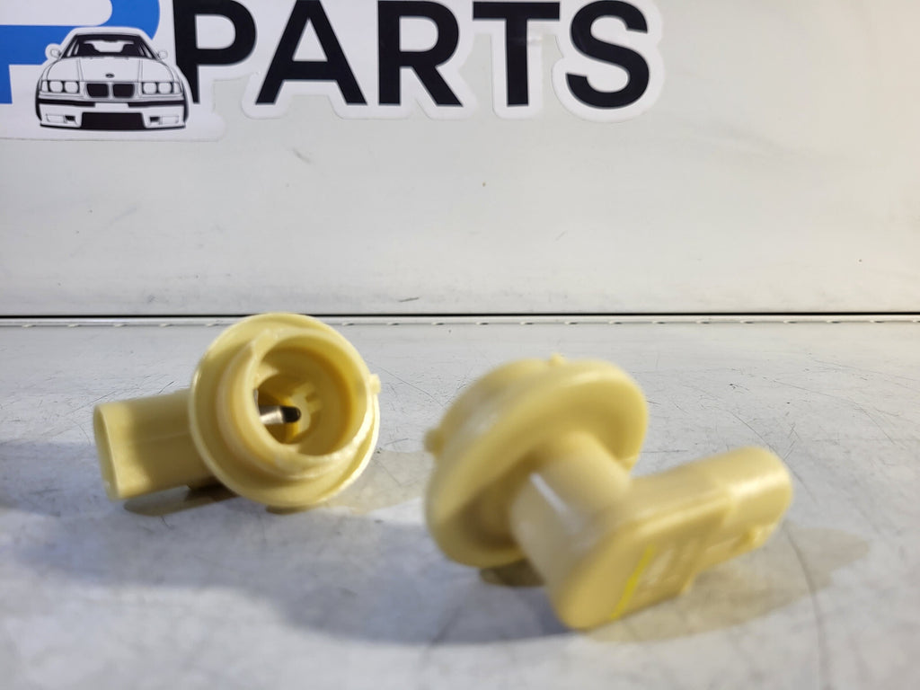BMW E46 PFL Bulb socket 1pc 63138380211