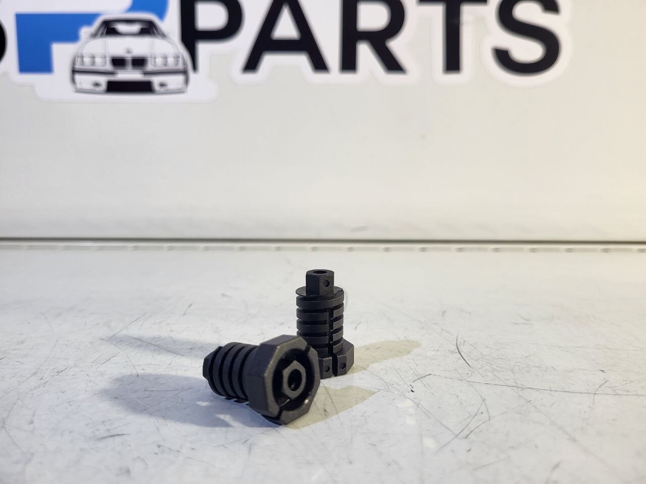 BMW Headlamp Adjusting Screw 63121387026 1PC