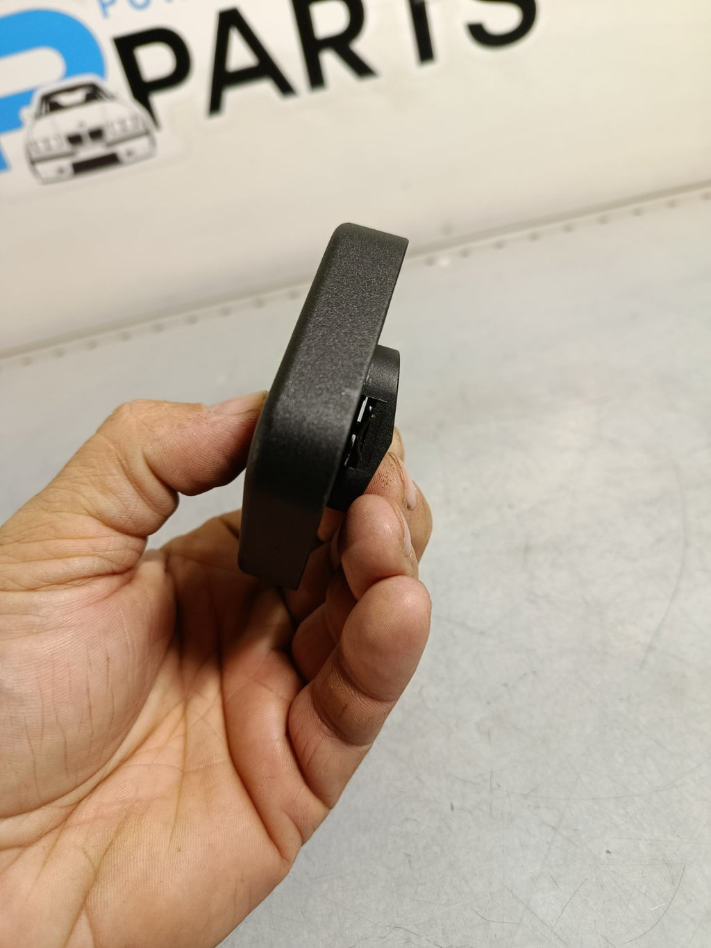 BMW Cap For Oil Filter 11127509328 BP ADJ139903