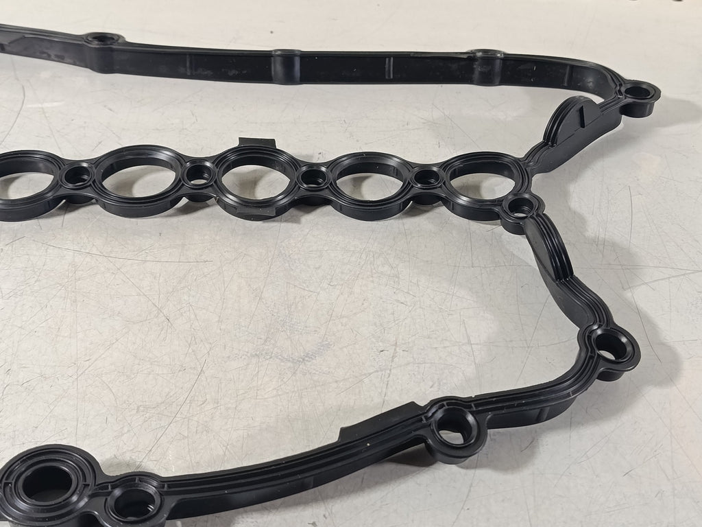 Elring 157.680 Valve Cover Gasket Kit BMW 730d E65 M57N 11127796378