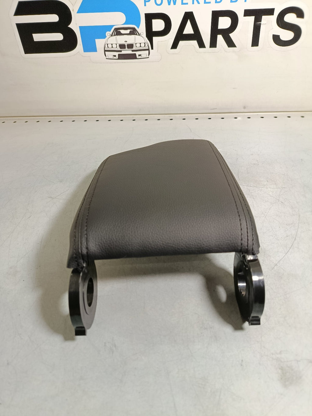 BMW E46 Armrest Upper Leather imination 51168238229