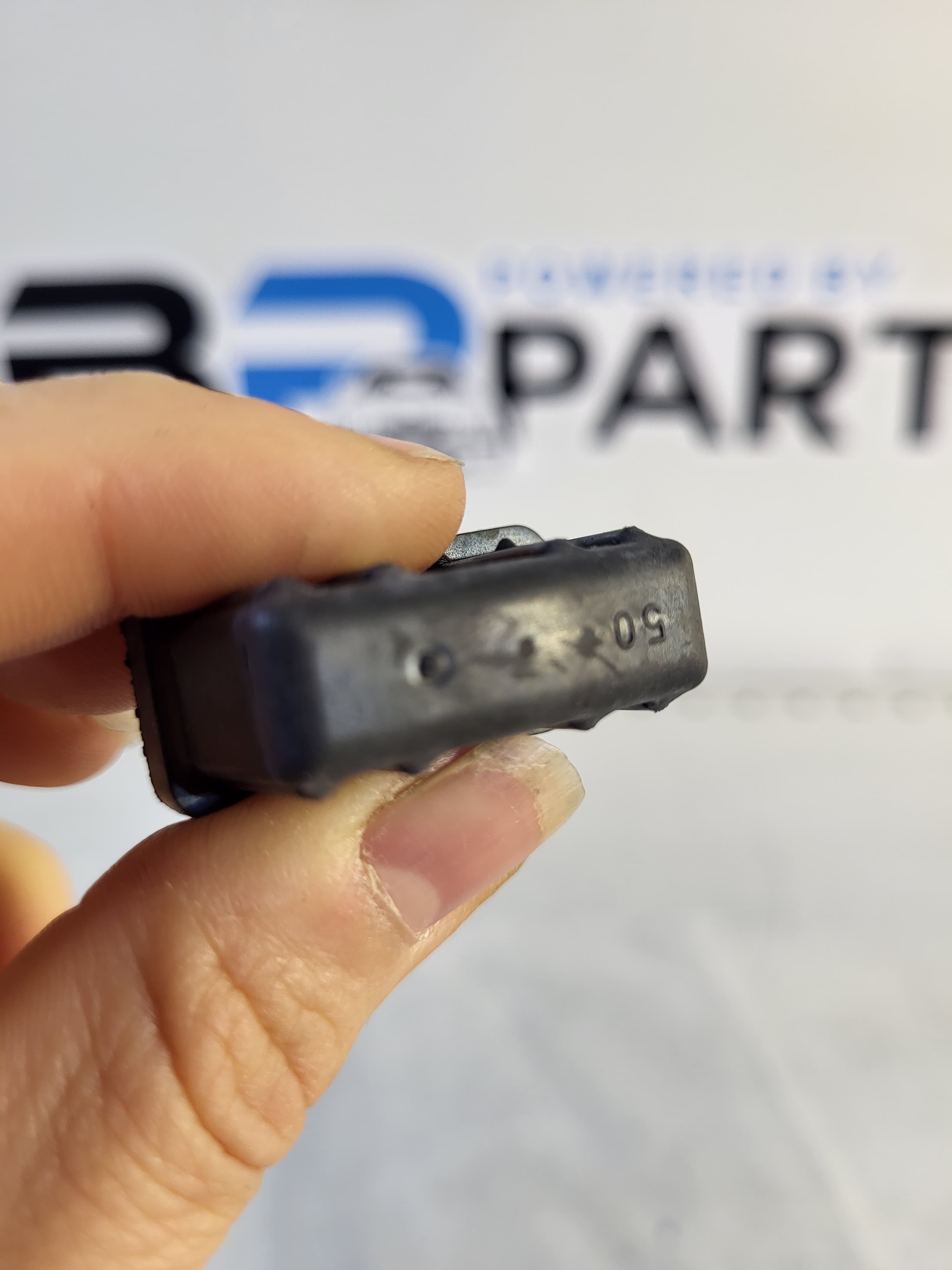 BMW Rubber Mounting 1PC 17111712911