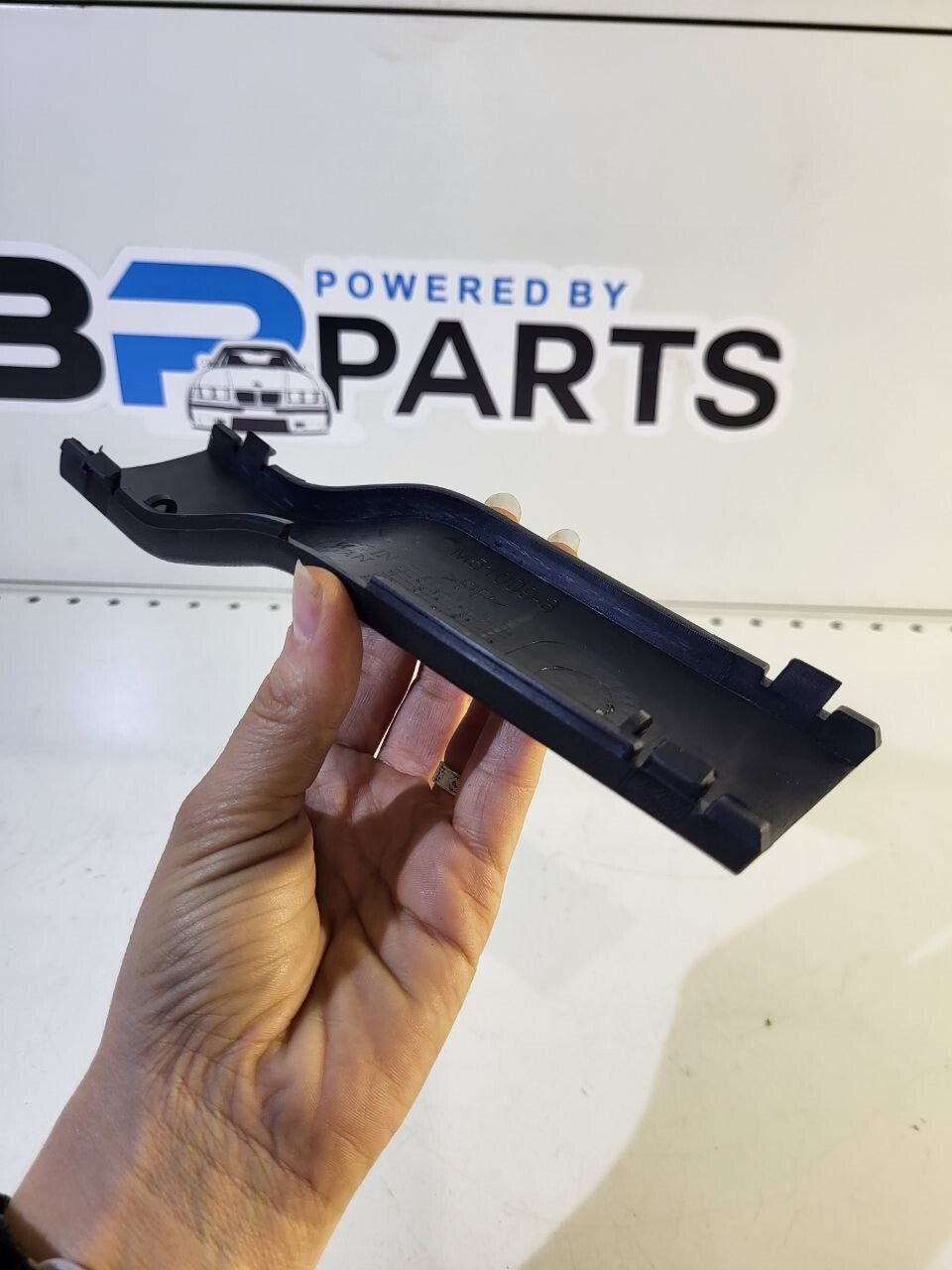 BMW E36 Cover M TECHNIC 51112265639