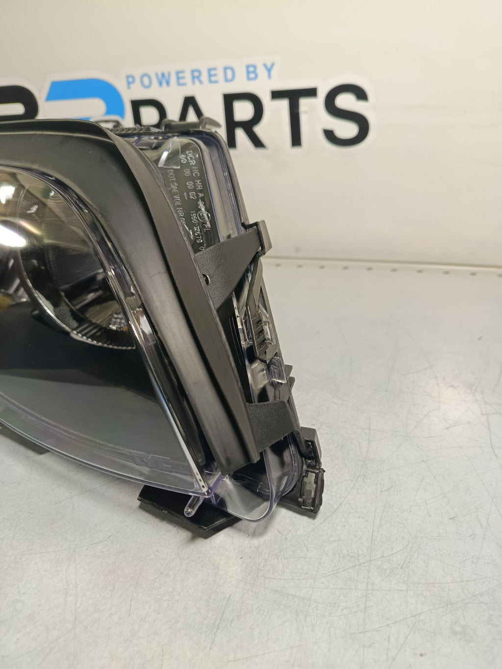 BMW E46 Facelift Headlight Right (TYC) 63127165770 63127165782