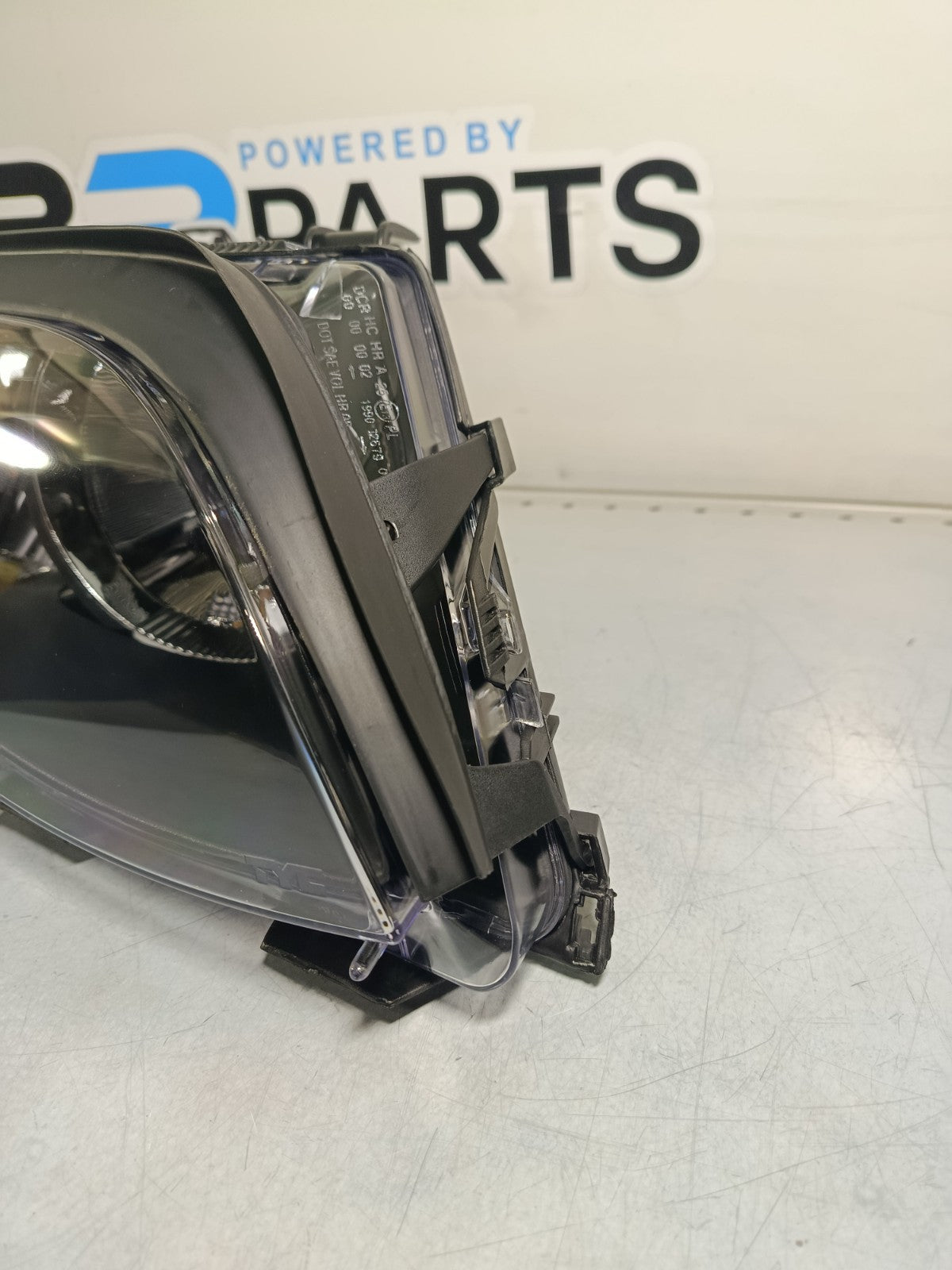 BMW E46 Facelift Headlight Right (TYC) 63127165770 63127165782