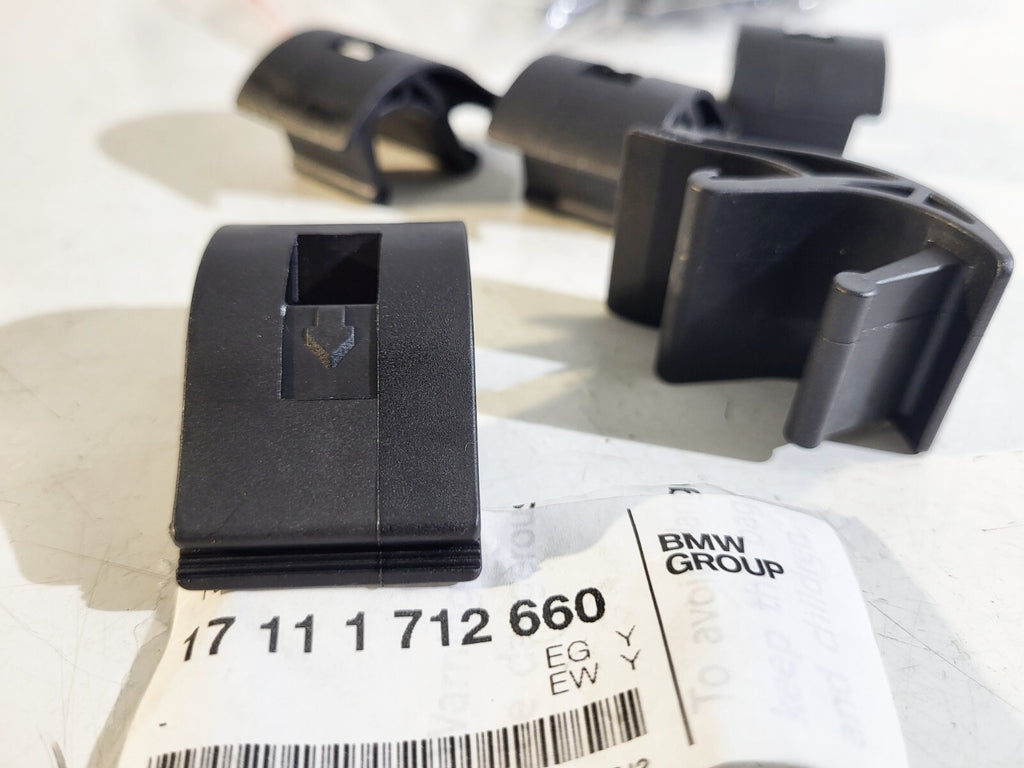 BMW E34 E32 radiator bracket upper 17111712660 1psc