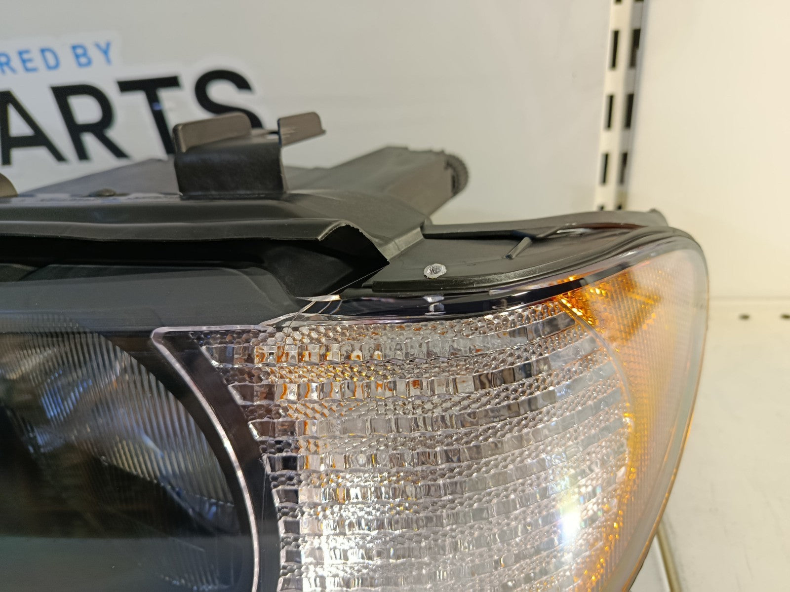 BMW X5 E53 Left Headlight, White Turn Indicator (TYC) 63126930211 ZBM1151CL