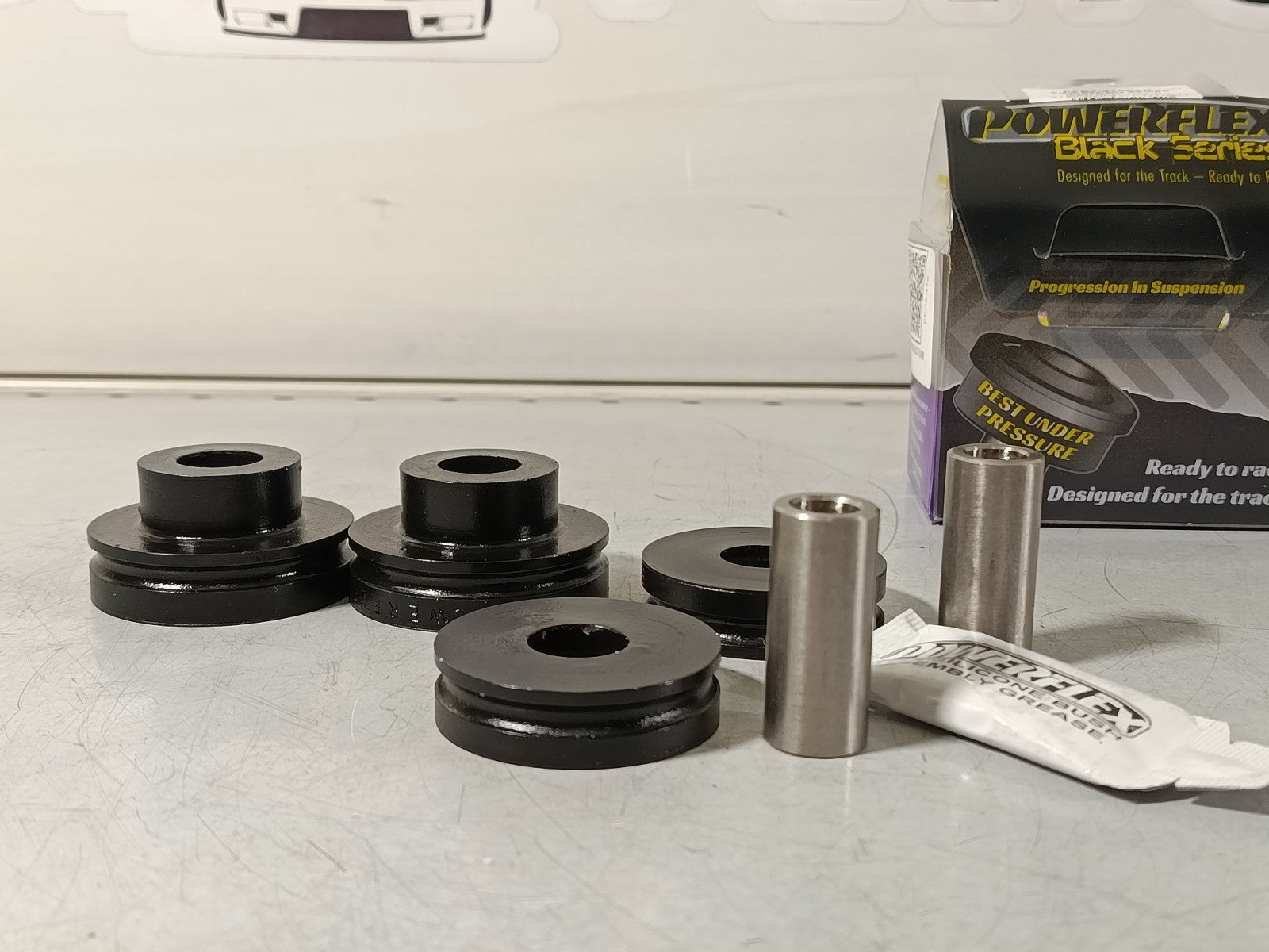 BMW E87 Powerflex PFR5-416BLK Racing Rear Mounting Bush 33526764415 33526764416