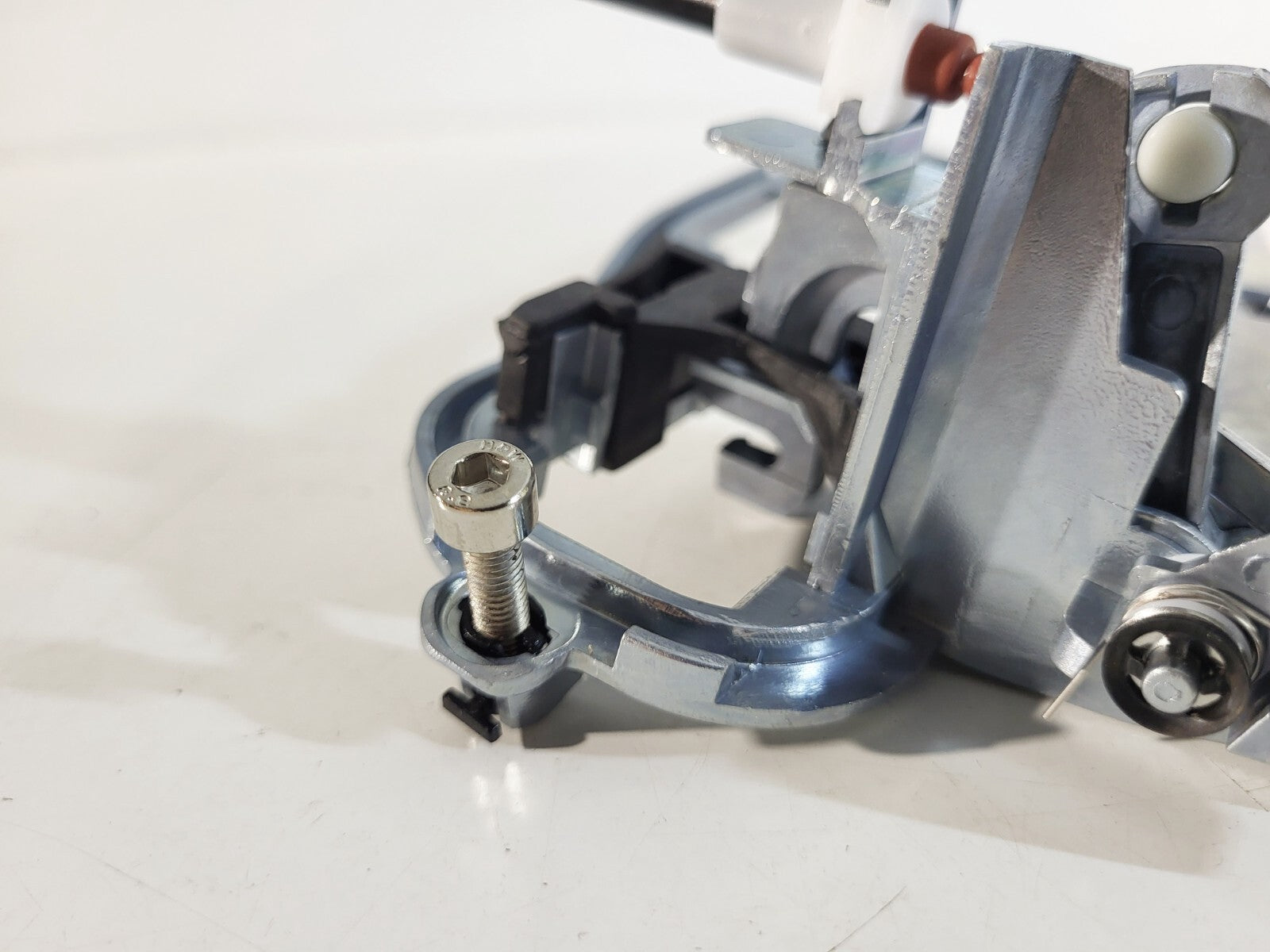 BMW E53 Carrier, outside door handle, rear right 51228243636