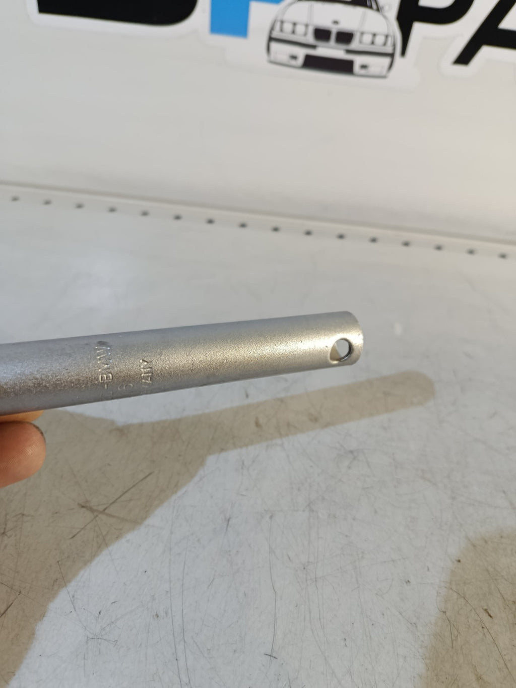 BMW E36 E30 Spark plug wrench SW16 71111179700