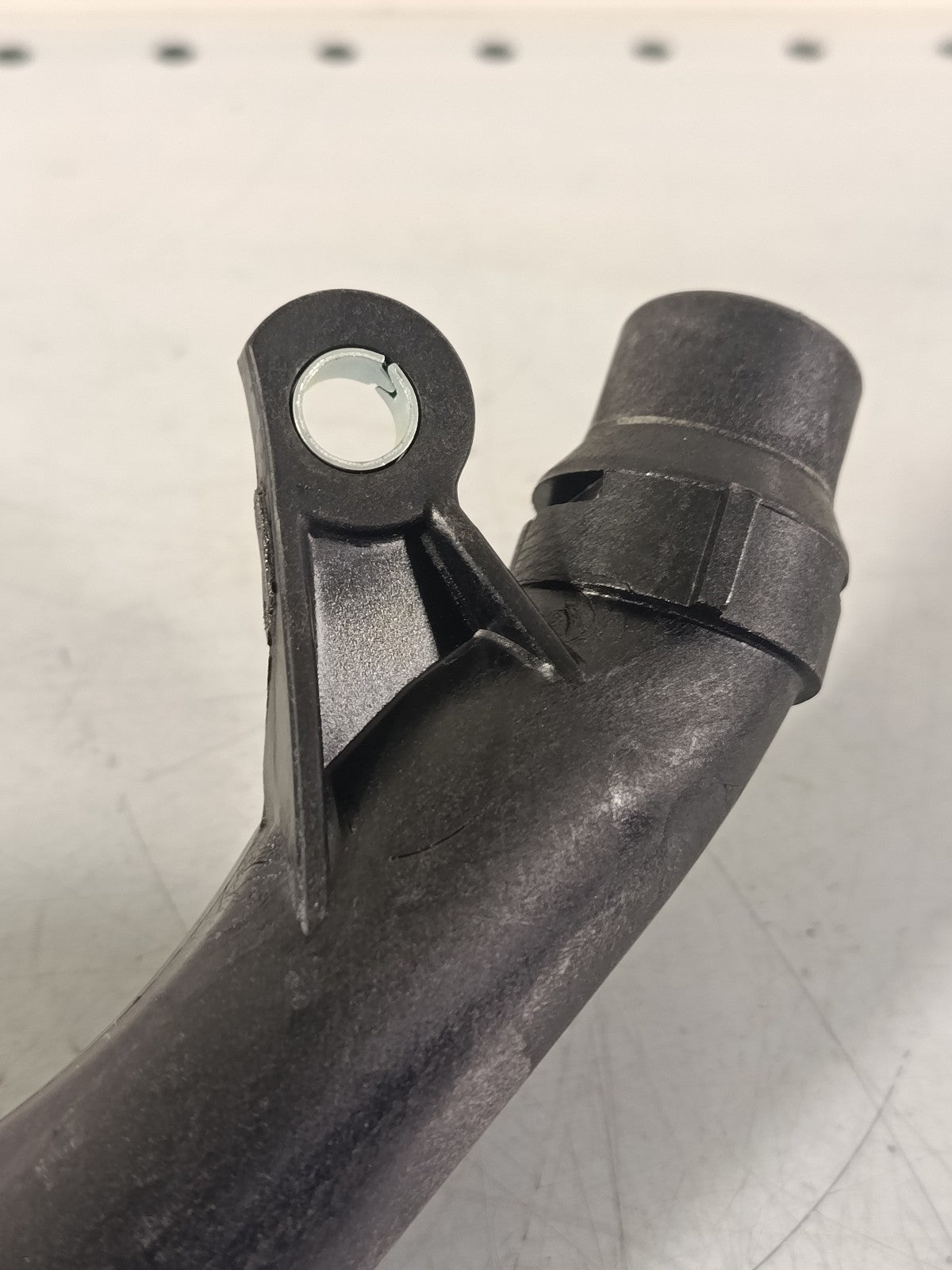 BMW Pipe, heater return-hose connection 11537802632 SWAG 20 10 1794
