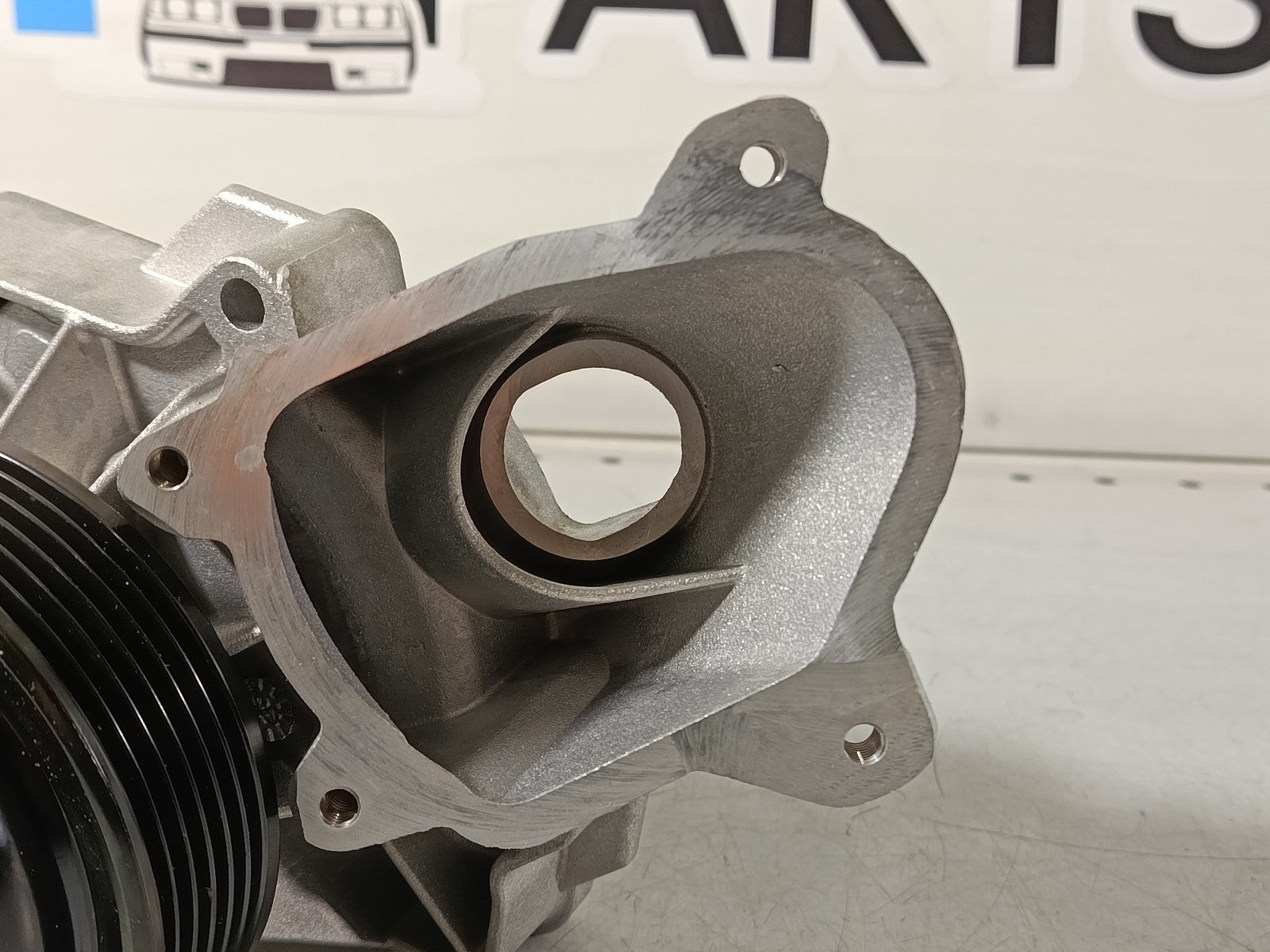 BMW 11517806349 SKF VKPC 88636