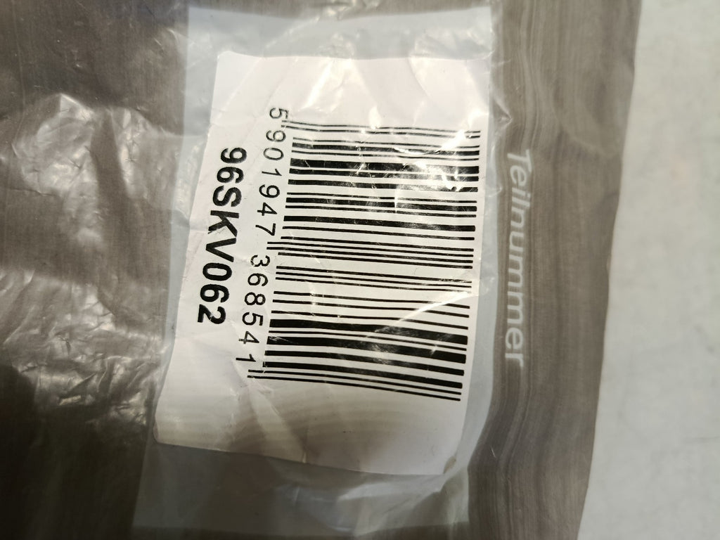 BMW e92 325i Venting line radiator top 17127618510 ESEN SKV 96SKV062
