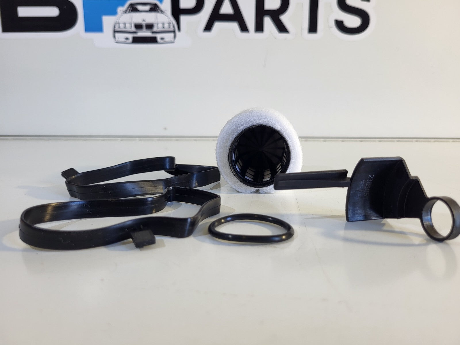 BMW E46, E39, E38, X5 E53 Oil Separator 11127793164