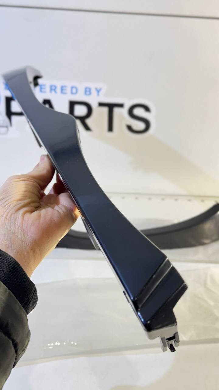 BMW E46 Headlight Trim Set Left+Right 51130030407 51130030406