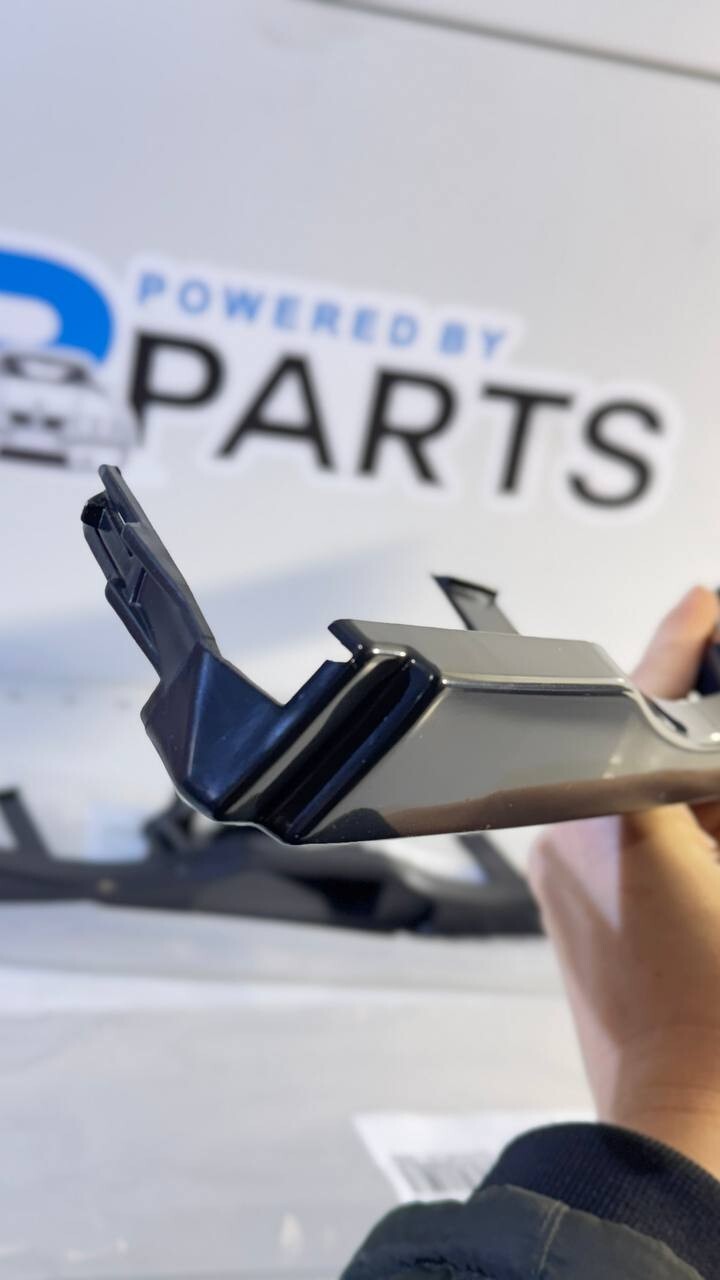 BMW E46 Headlight Trim Set Left+Right 51138227641 51138227642