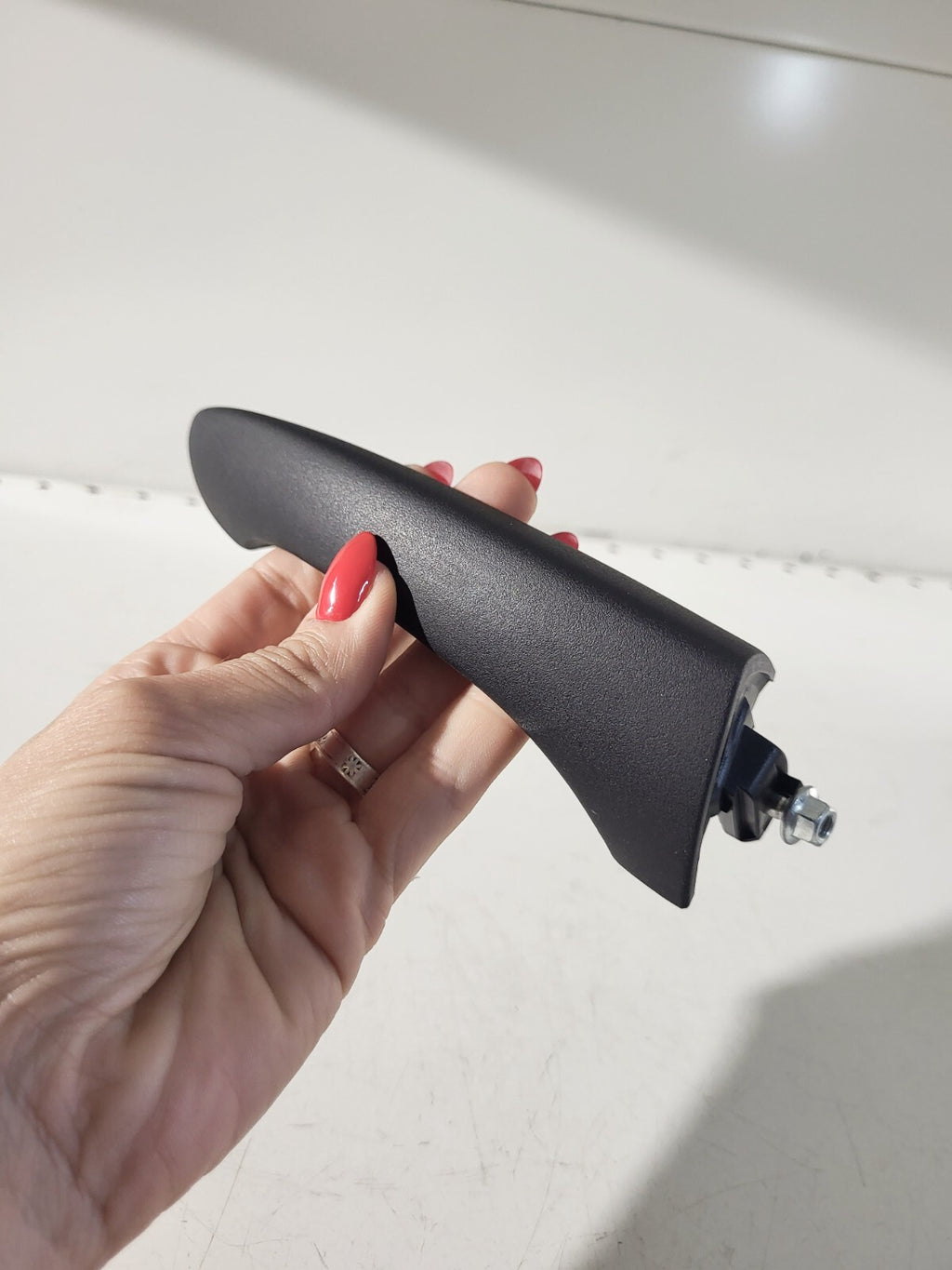 BMW X5 E53 door handle bracket right 51218243618