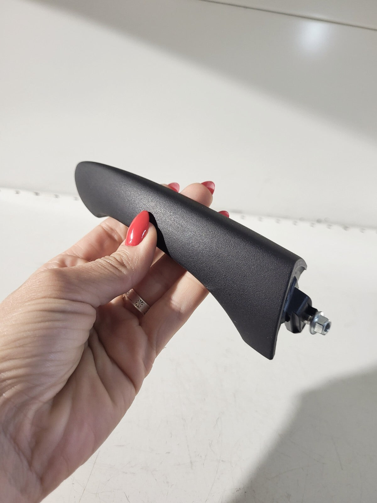 BMW X5 E53 door handle bracket right 51218243618