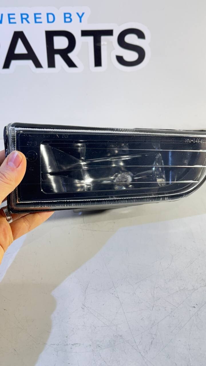 BMW E38 Fog Lights, Left + Right 63178352023 63178352024 ZBM2012(K)R ZBM2012(K)L