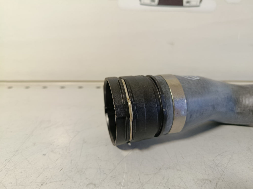 BMW e92 325i Hose from engine to radiator, top 17127531579 GATES 05-2783