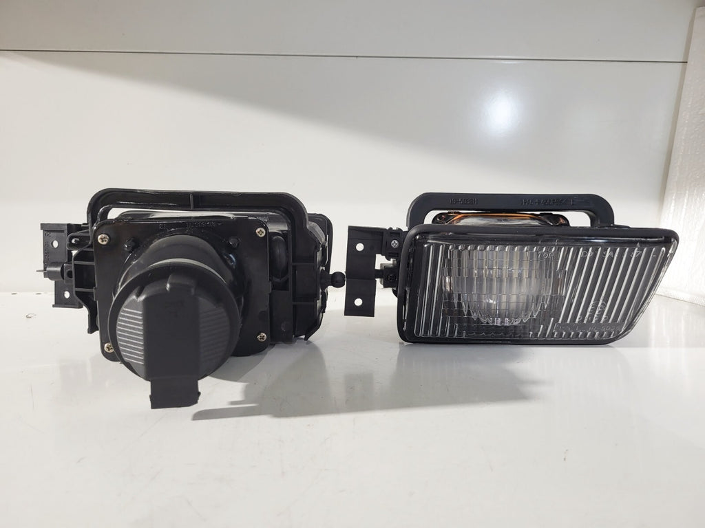 BMW E34 TYG Fog lights set 63178360941 63178360942