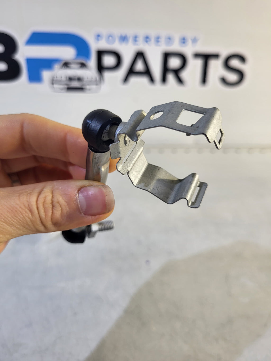 BMW Regulating rod 37146763733 E90 E87