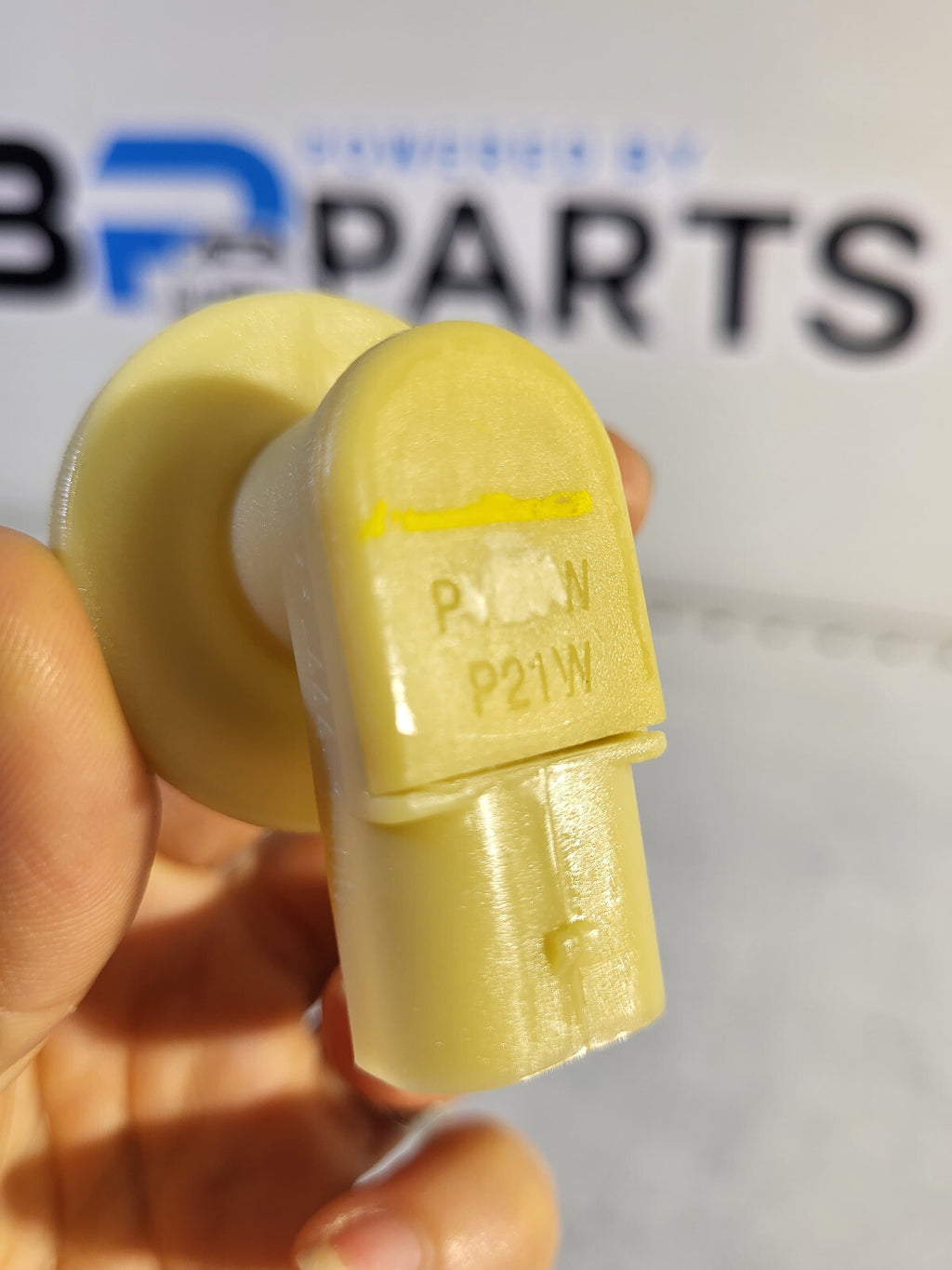 BMW E46 PFL Bulb socket 1pc 63138380211